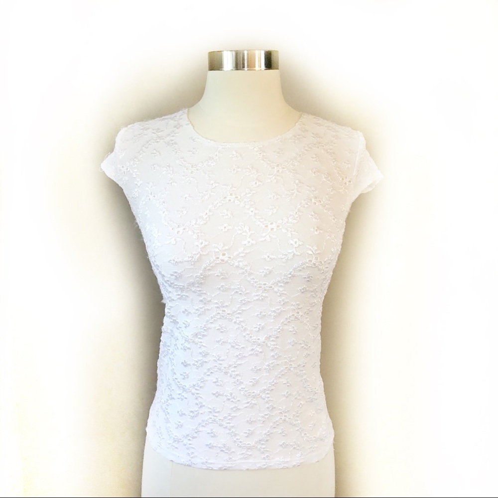 3 / $25 Y2K stretch eyelet tee size women’s small